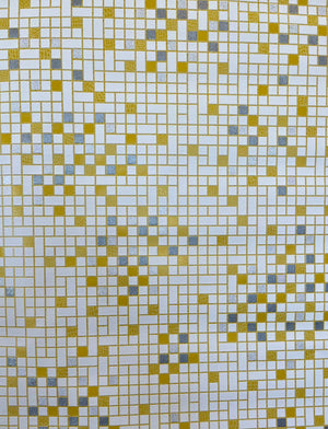 tapet m. tern i hvid, gul og sølv